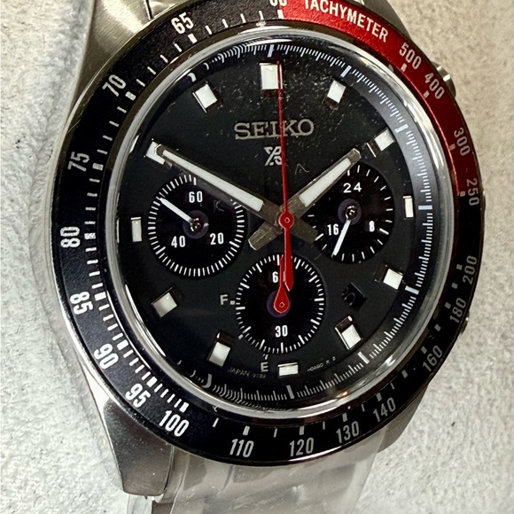 Seiko Prospex Chronograph Date Red/Black Classic Mens Watch - Picture 3 of 8